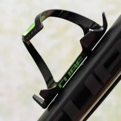 Cube Flaschenhalter HPP Sidecage Black N Green 7 Cube Flaschenhalter HPP Sidecage Black N Green -Ergon Verkäufe 12802 cube flaschenhalter sidecage black green 2 1280x1280