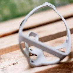 Cube Flaschenhalter HPP Matt Light Grey N Black -Ergon Verkäufe 13026 cube flachenhalter hpp light grey matt 5 1280x1280