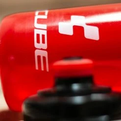 Cube Trinkflasche 0,75l Icon Red 10 Cube Trinkflasche 0,75l Icon Red -Ergon Verkäufe 13038 Cube Trinkflsche 0 75 red 2 1280x1280