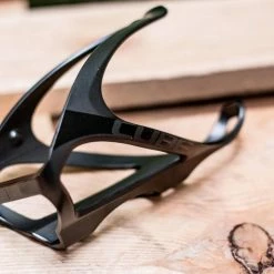 Cube Flaschenhalter HPP Matt Irridium N Glossy Black -Ergon Verkäufe 13098 cube flaschenhalter hpp mattt irridium glossy black 4 1280x1280