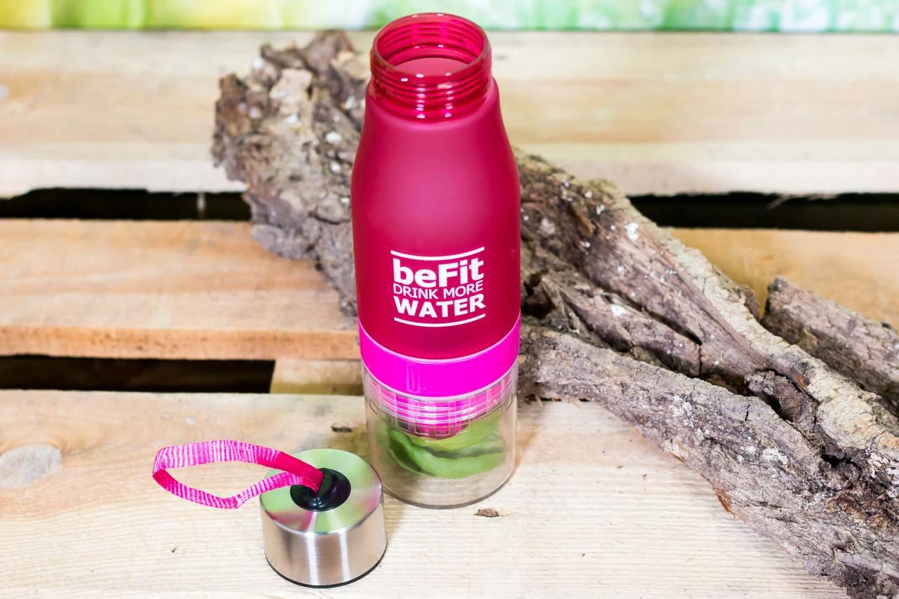 DIVERS Trinkflasche Mit Zitronenpresse & Fruchtbehälter 650ml Pink 7 DIVERS Trinkflasche Mit Zitronenpresse & Fruchtbehälter 650ml Pink – Bild 5