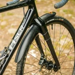 Mudhugger Schutzblech Gravel Vorne - Kompatibel Mit 700c Und 650b Rädern Bis Zu 50mm Breite Reifen -Ergon Verkäufe Mudhugger Front Gravel Hugger Mudguard Clip on Mudguards Black MMU06 006 1280x1280